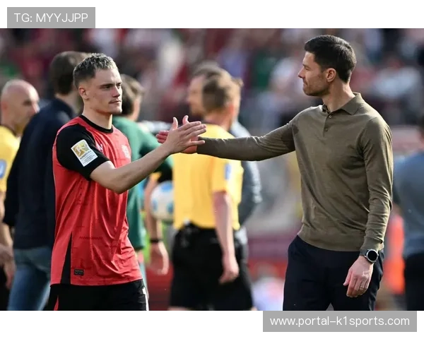 阿隆索告别皇马，利物浦拜仁曼城关注其动向